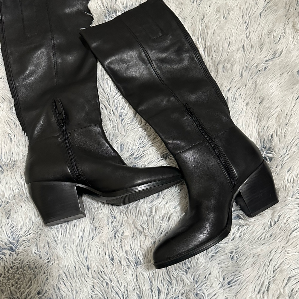 Cowgirl Style Boots